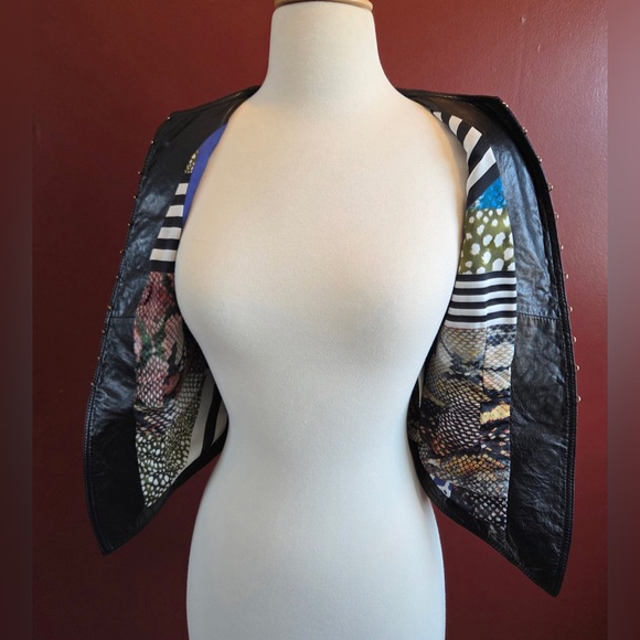 Vintage-Inspired Studded Cropped Leather Jacket - Collarless Open-Front Blazer - Picture 10 of 14